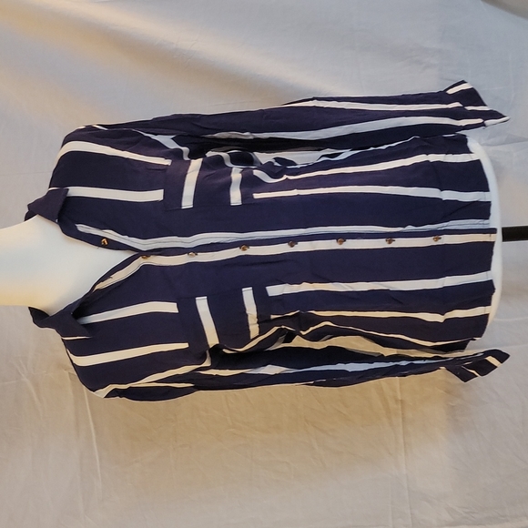 Long Sleeve - Picture 1 of 2